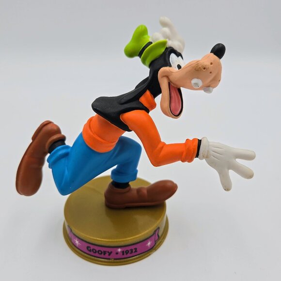 Goofy 2002 McDonald’s Walt Disney World 100 Years Of Magic 1932 Figurine Toy Hap - Picture 1 of 10
